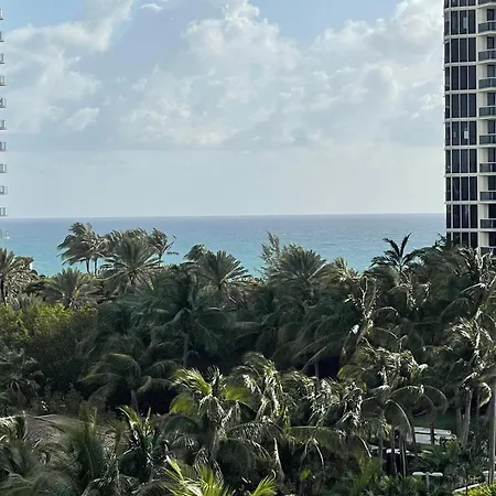 Stunning Apt! Oceanview! Parking Included Sunny Isles Beach Exterior photo